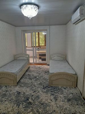Ойбек метро ёнида ижарага квартира
