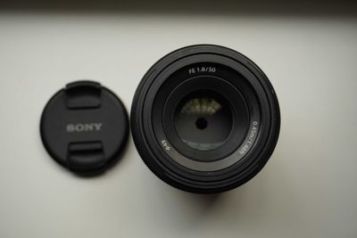 Обектив сони 50mm 1.8