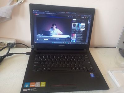 noutbuk lenovo ishlatilgan holati zoʻr. narxini kelishamiz