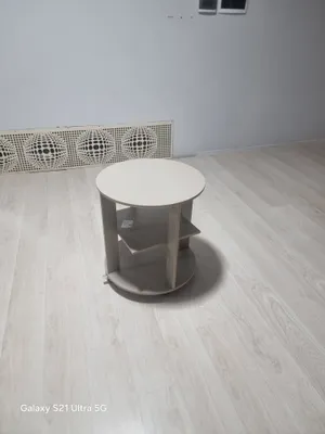 aylanadigan G'ildirakli Choy ichish uchun stol