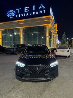 Bestune T 77 Full Qora Toza sotiladi