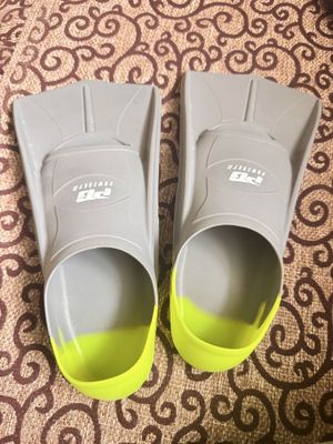 Продаются детские ласты
