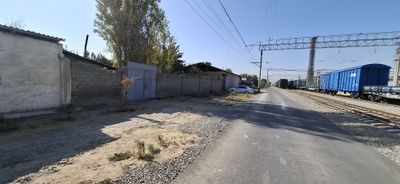 Yer! Sotiladi nazarbek stansiya kochasi uy,biznes,uchun zor joy