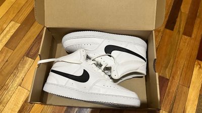 NIKE Court Vision Mid NN