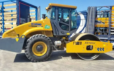 Каток XCMG XS 163 J