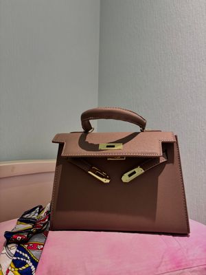 Новая сумка Hermes Kelly 25 см цвет Taupe