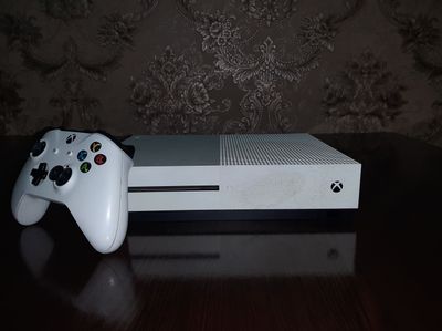 Продаётся Xbox one