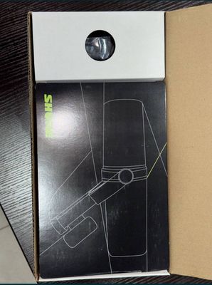 SHURE SM7DB