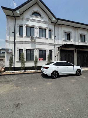 Продается 4-ком. 2х-эт. дом в районе Сергели (Хонобод), ул. Султонобод
