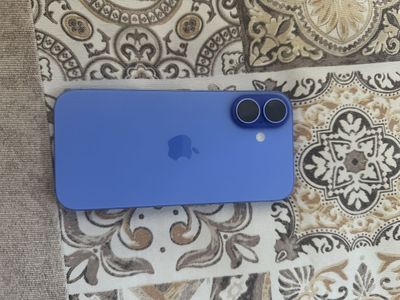 Iphone 16 ozi blu