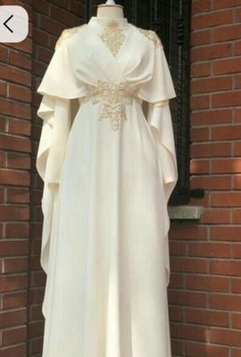 Vecherniy, ivory rangli koʻylak