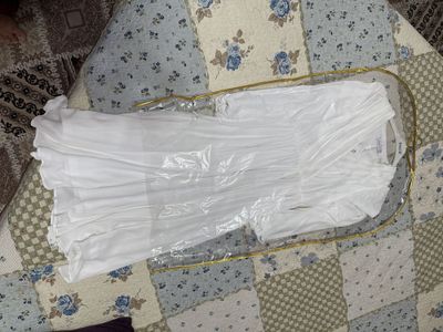 Продам новыю платье