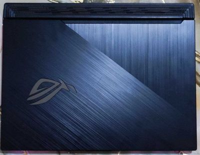 Продаётся мощный игровой ноутбук ASUS ROG Strix G531GT