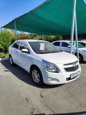 Cobalt 2023/2024 avtomat kraska toza 19000 km benzin 12000$