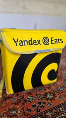 Sumka yandex eats