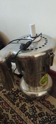 Продам сок вижималка