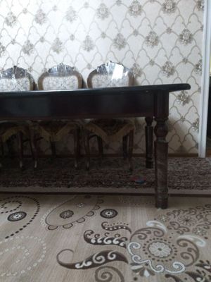 12ta stul , stol va 2ta sandiq yaxshi holatda 5mln so'm