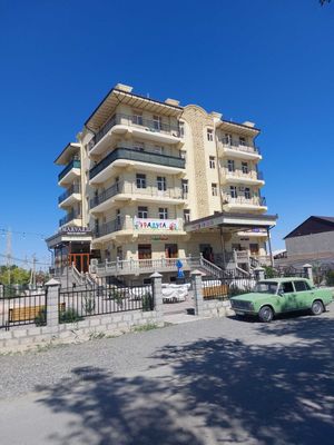 Куп каватли уйда жойлашган турар жой