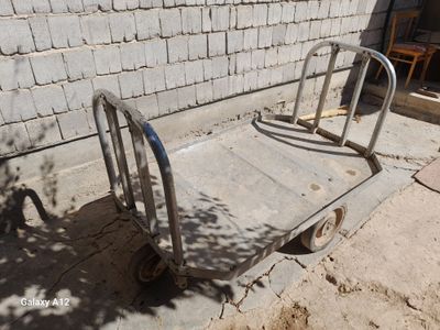 Юк ташиш араваси