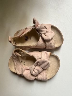 Обувь для девочки