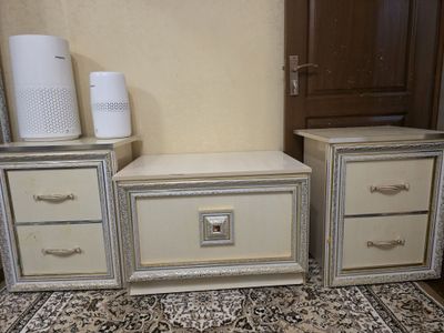 Мебель. Сундук и тумбочки. Все за 150000