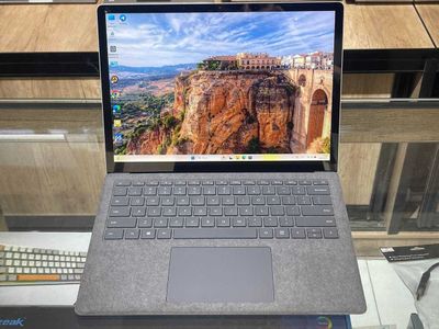 Microsoft Surface laptop 4 CORE i5-1145G7 ram 8 ssd 256 2k сенсорный