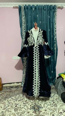 Yuz ocharga kiyedigon abaya