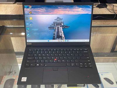 Lenovo ThinkPad X1 Carbon Gen 8 Core i7-10610U ram 16 ssd 256