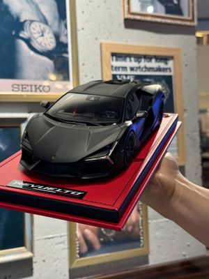 Коллекционная модель 1:18 Lamborghini