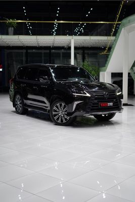 Lexus LX570 Sport Plus