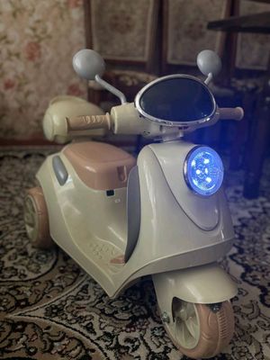 Elektronniy matatsikl yengi