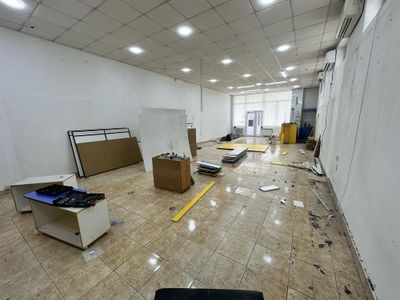 Аренда нежилого 100+100квМ Первая линия Фрунзенский Торговый Яккасарай