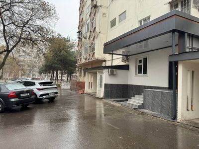 Ойбек метро шох мед центр Продам помещение с готовым ремонтом