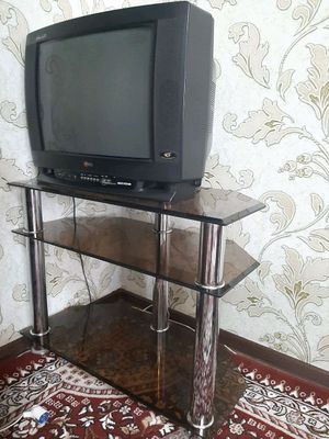 телевизор ва подставка биргаликда сотилади