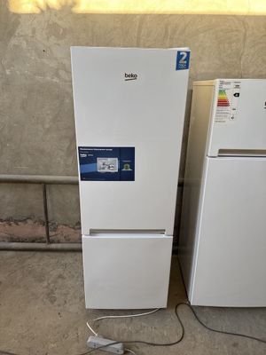Продается холодильник Beko