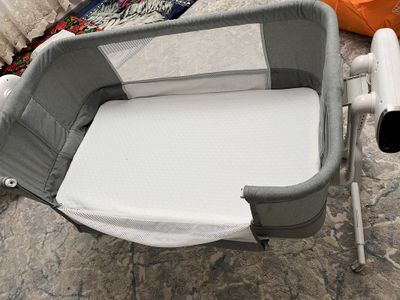 Люлька отдам за хорошие цену новое минус только поцеряли зарядчика