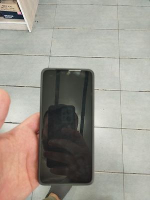 Redmi not 14 karobka dokunent bor yengi 2 haftalik