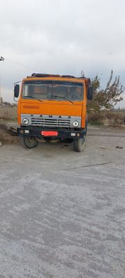 Kamaz samosval sotiladi