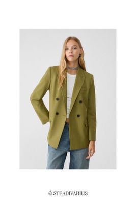 Костюм от Stradivarius