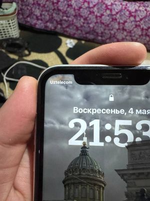 Ayfon xr sotiladi!