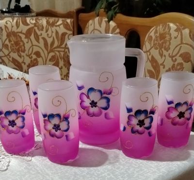 Новый, красивый, качественный набор для напитков.