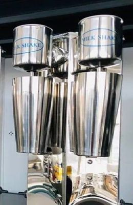 kokteyl aparat .