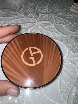 Giorgio Armani luminous silk bronzator 100, tonalniy 4