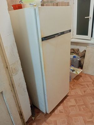 Холодильник Снежинка 3М состояние рабочий