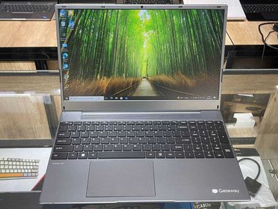 Gateway gwtn156-128bk yzen 3 3250U ram 4 ssd 128