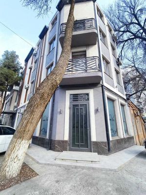 Офис в аренду на Дархане 3 этаж 100м2
