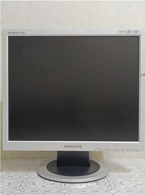 Монитор 17" Samsung SyncMaster 710N
