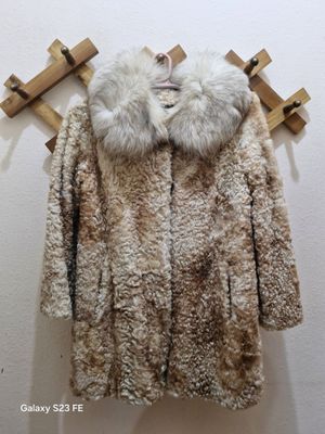 Продам шубу,состояние отличное
