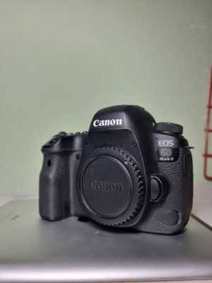 CANON 6D MARK 2