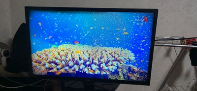 телевизор LG смарт 32диагональ